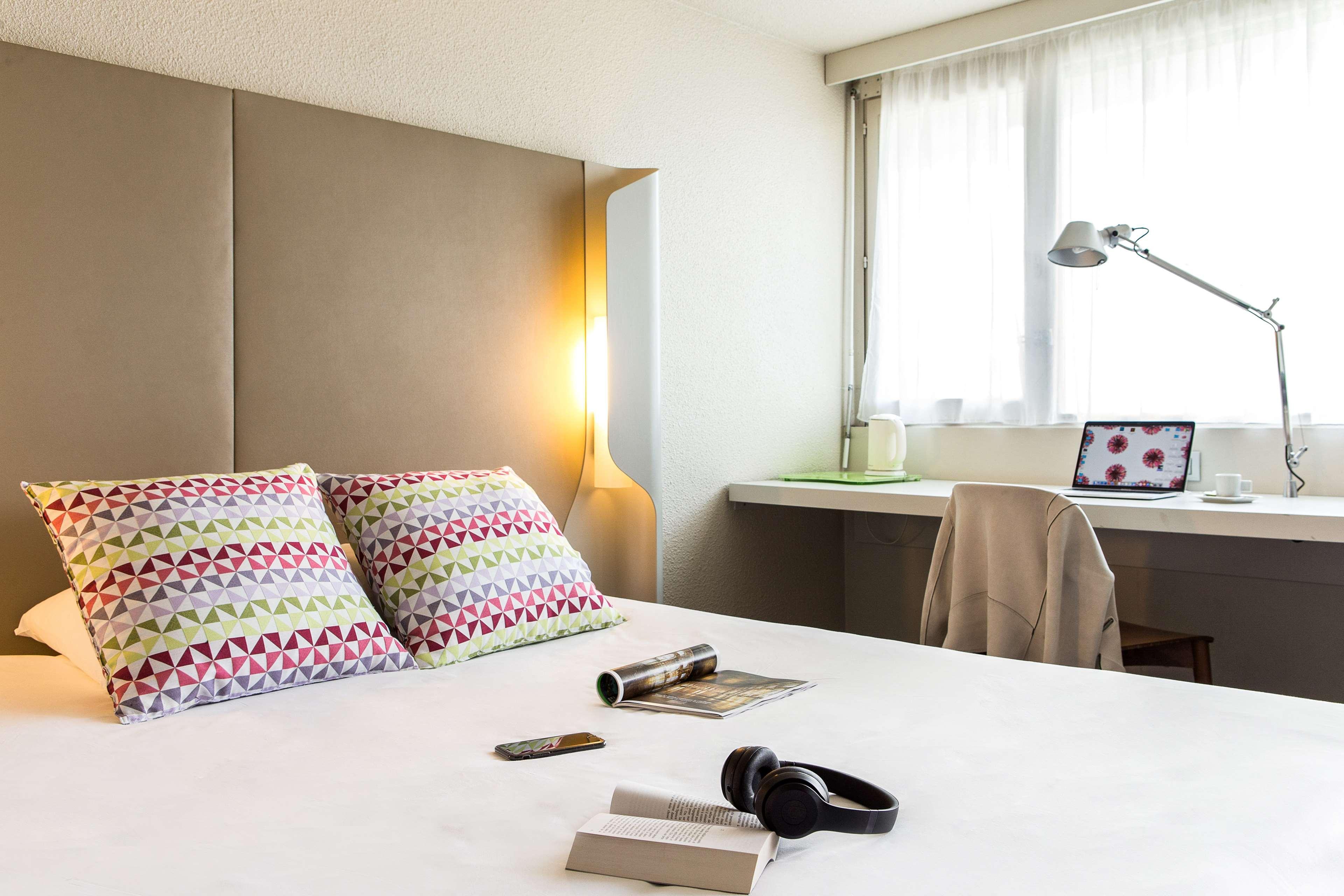 Campanile Gueret Hotel Екстериор снимка