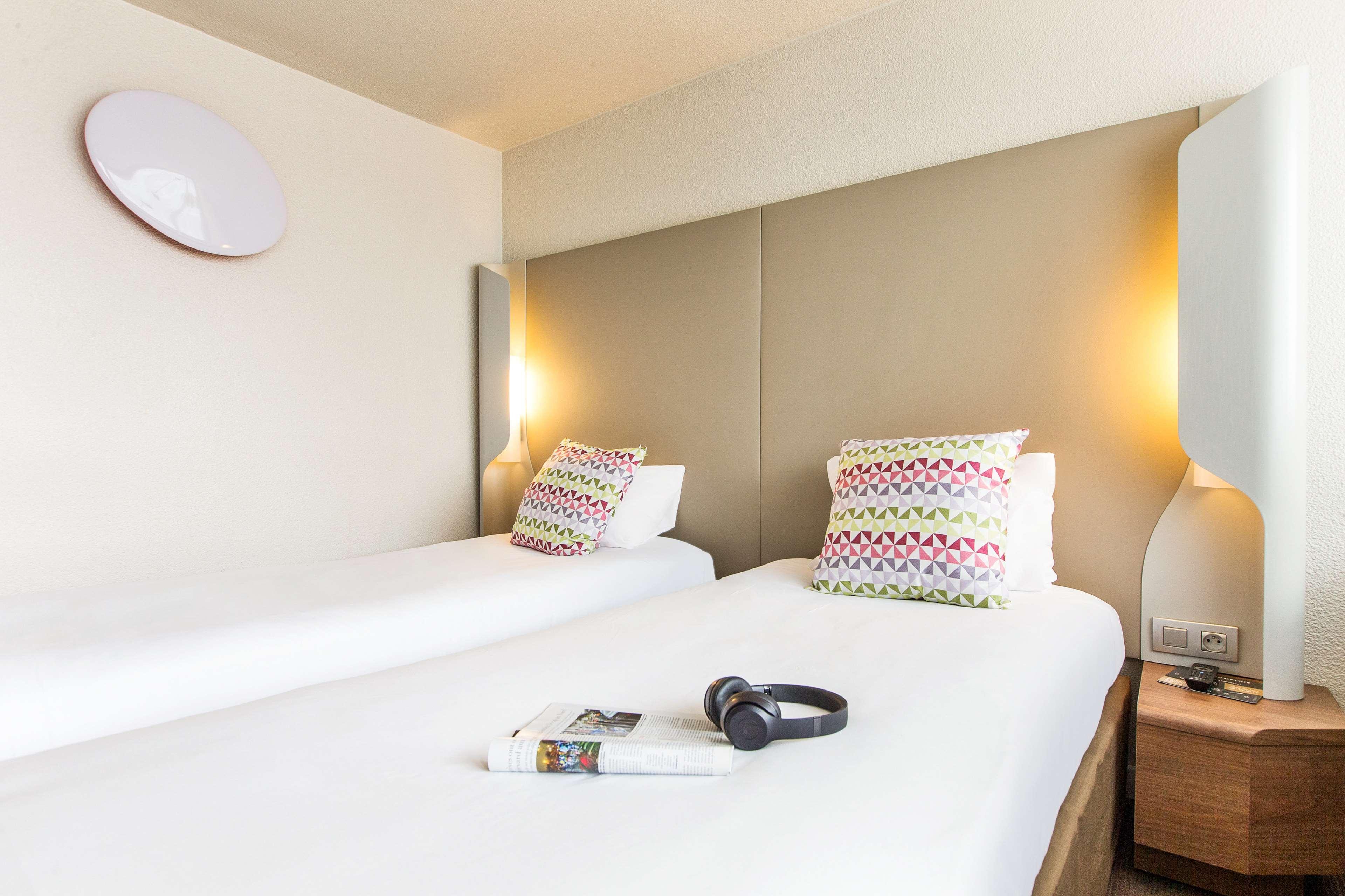 Campanile Gueret Hotel Екстериор снимка