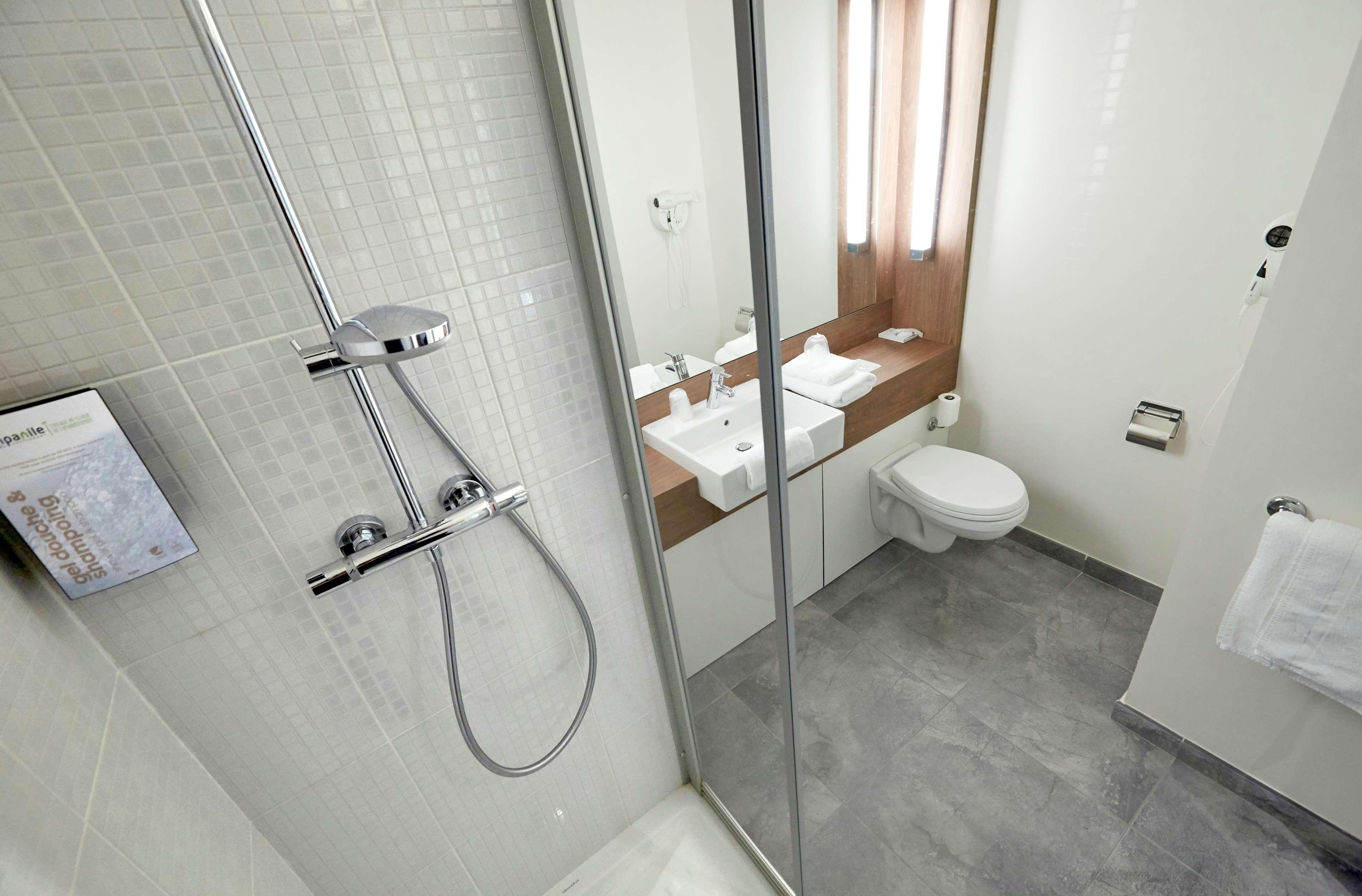 Campanile Gueret Hotel Екстериор снимка