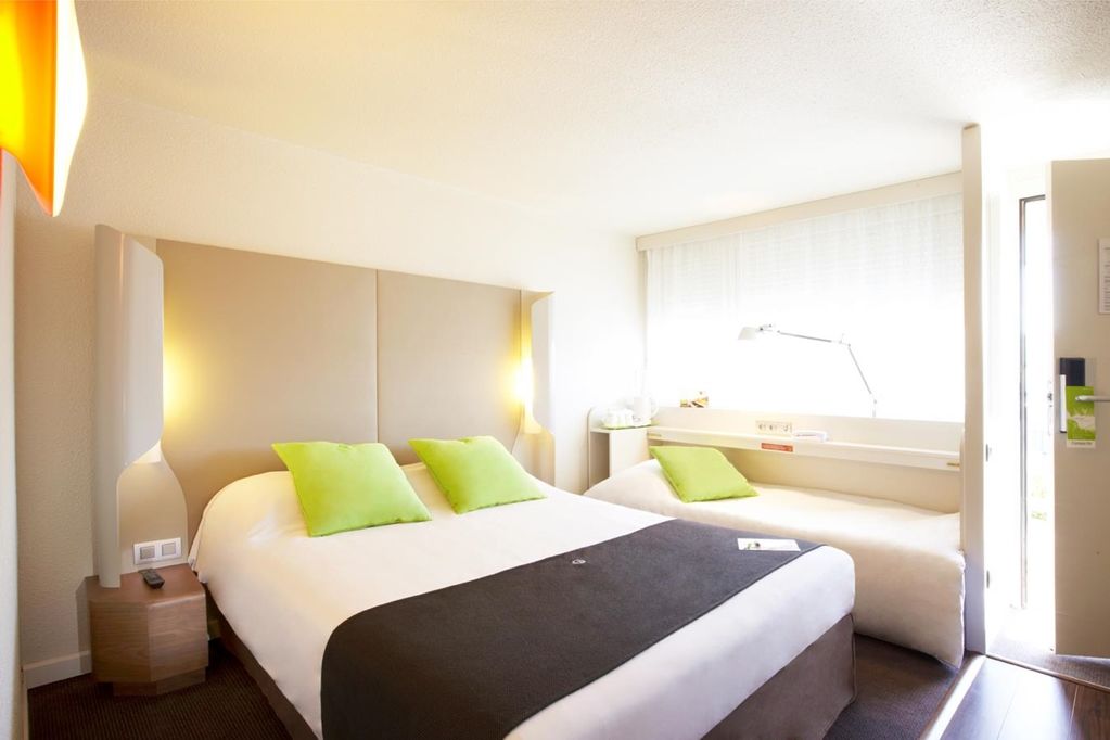 Campanile Gueret Hotel Екстериор снимка